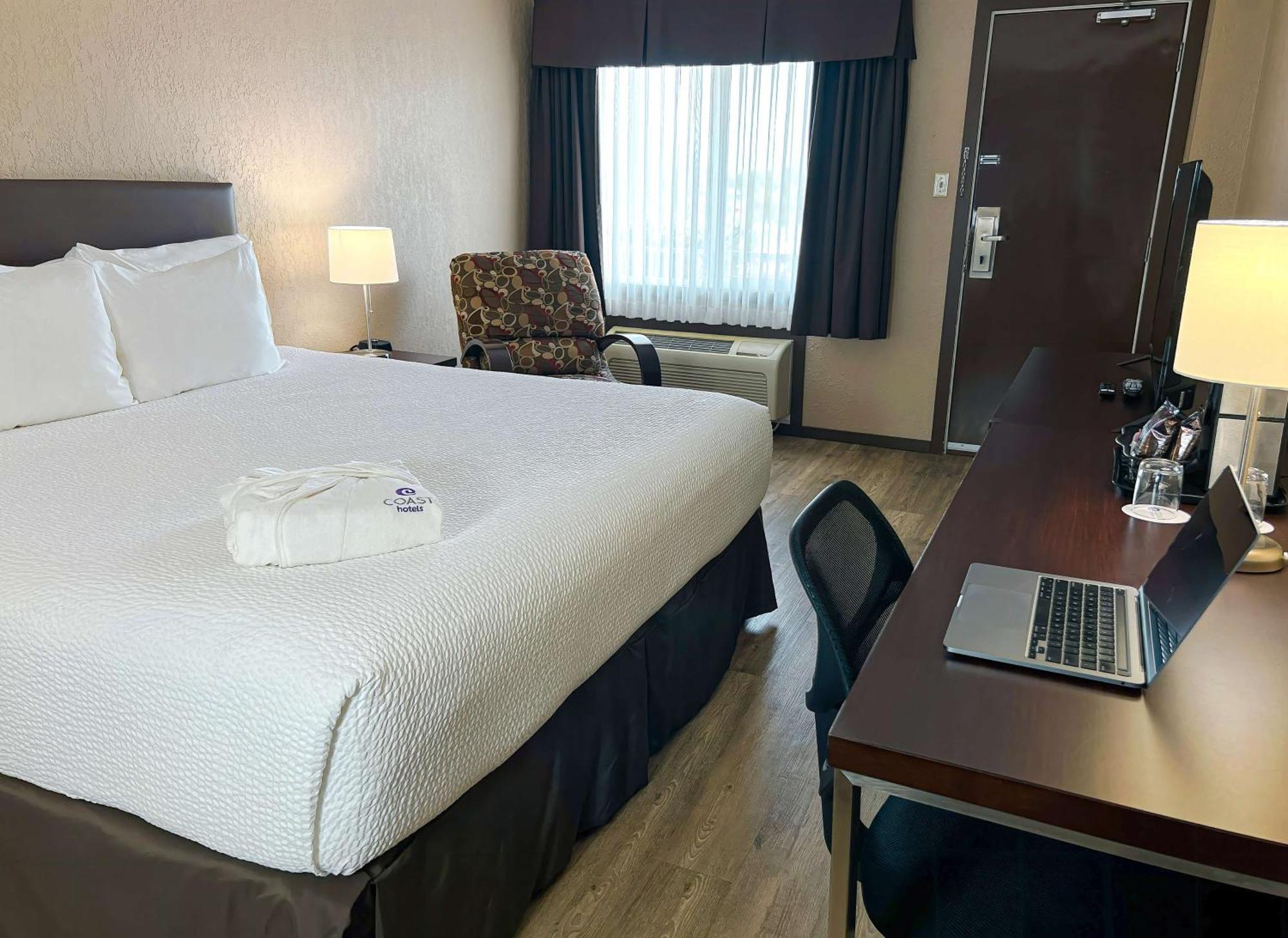 Coast Swift Current Hotel Exteriér fotografie